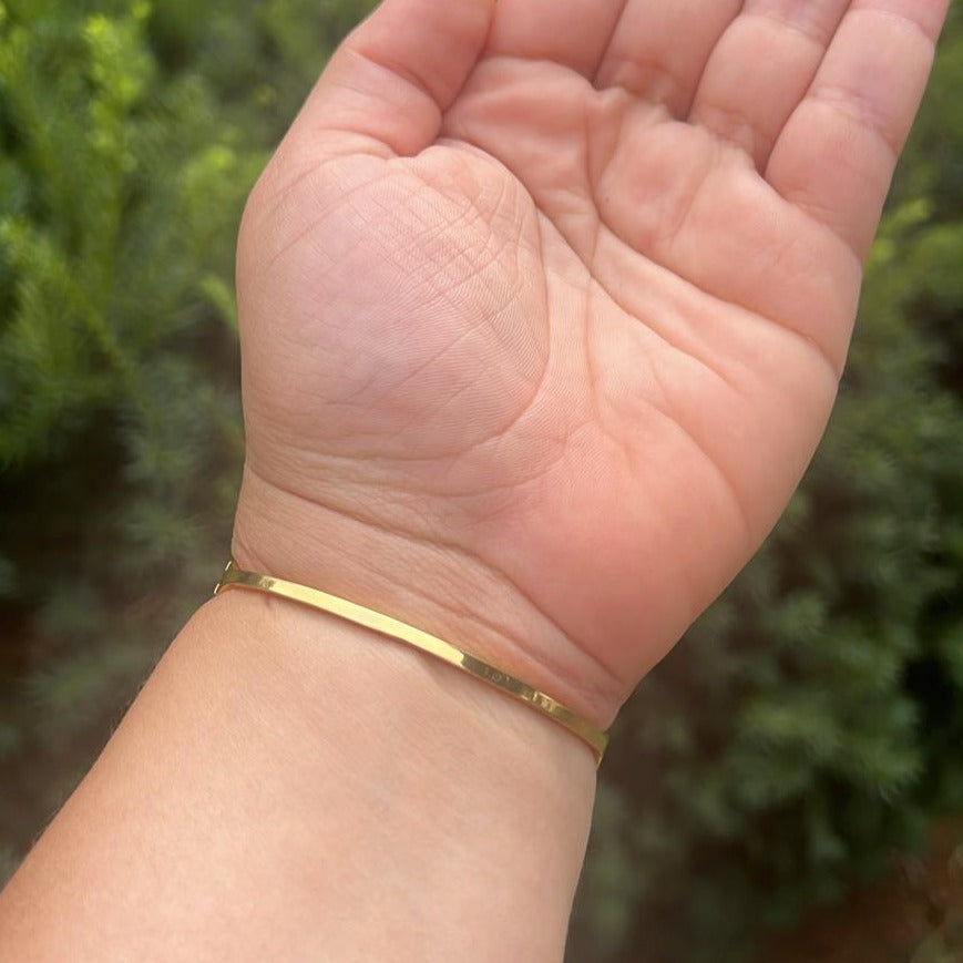 Star Delicate Bangle